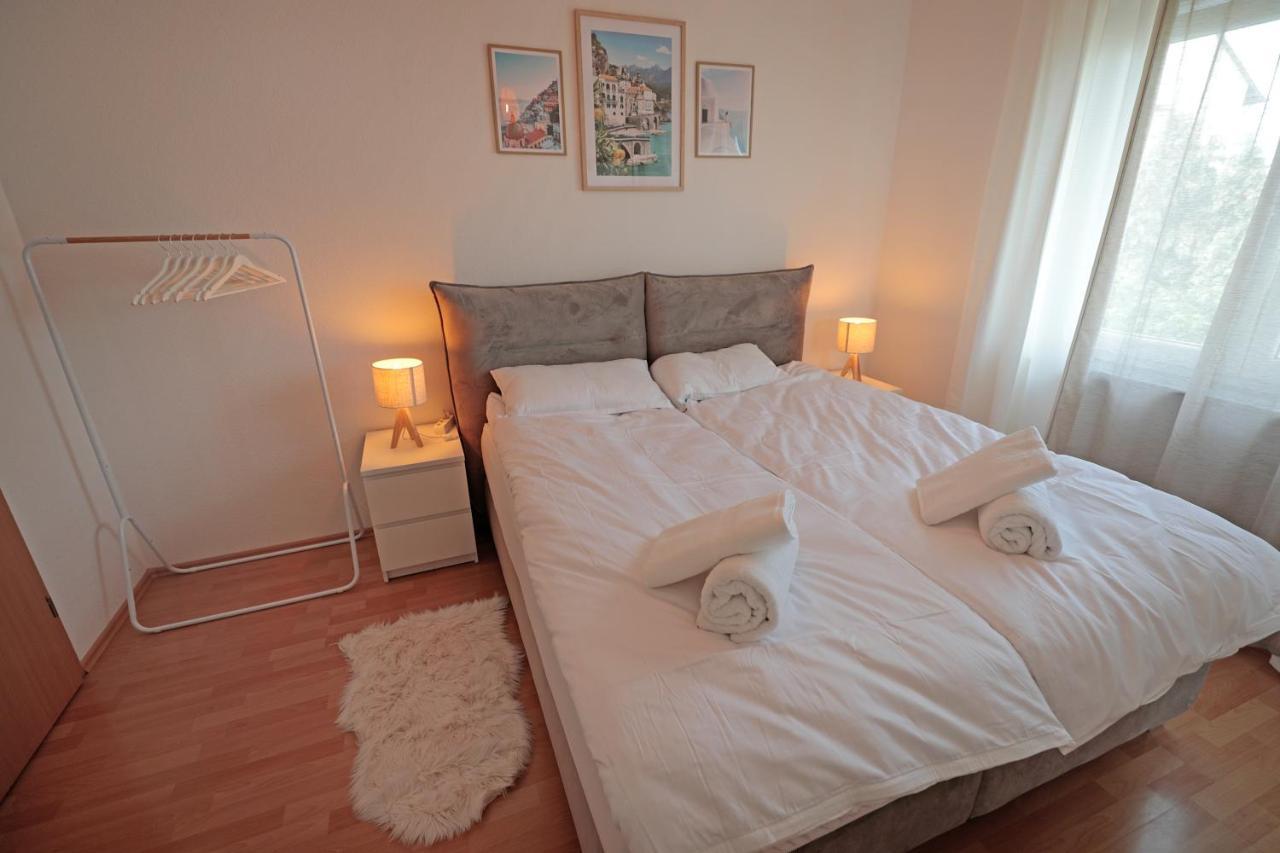 Goldhouse - Sauna, Whirlpool, Switch, Darts & Mehr Andernach Eksteriør billede